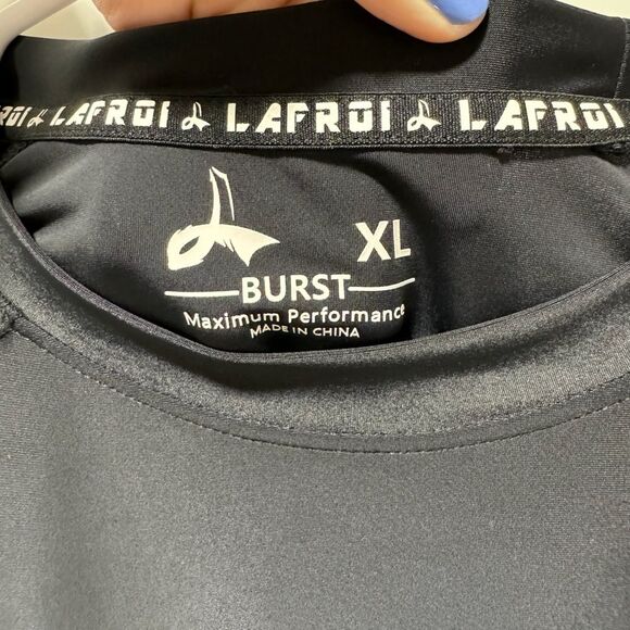 LAFROI Men's LS UPF 50+ Baselayer Skins Burst Compression Rash Guard - Picture 2 of 4